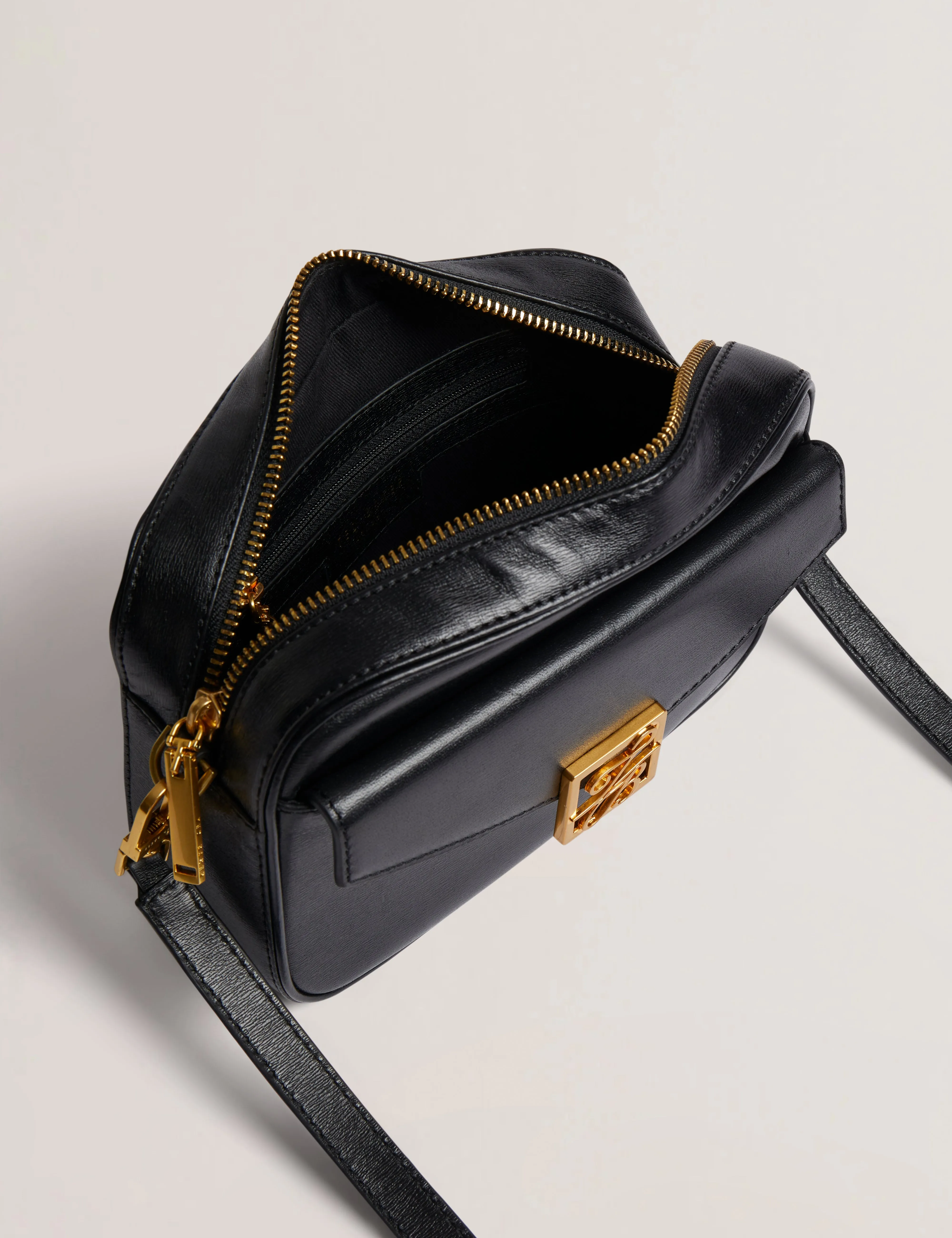 Anihli Tb Detail Leather Camera Bag Black