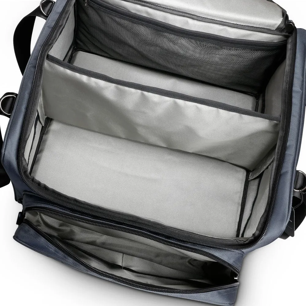 Cameo Lights CGB200M Universal Equipment Bag